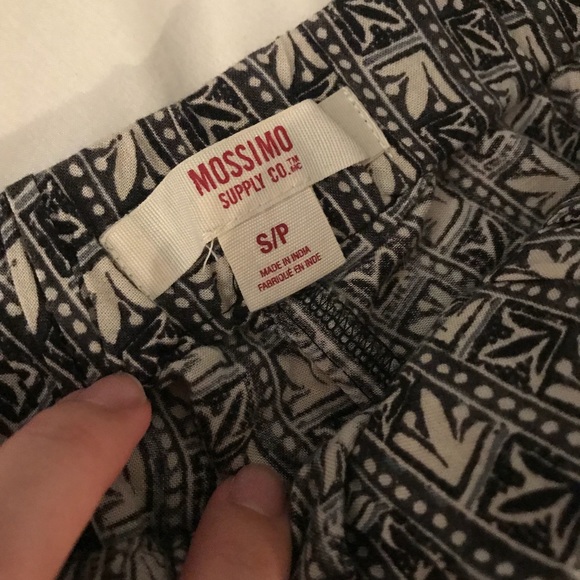 Sold🌷 - Picture 2 of 4